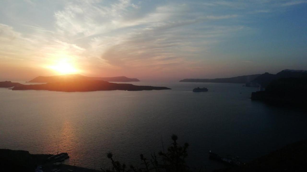 Villa Poudras Amazing View Caldera Ormos Athinios Exterior foto